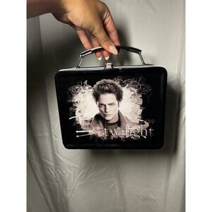Twilight Edward Cullen Metal Lunch Box NECA Robert Pattinson Movie Memorabilia